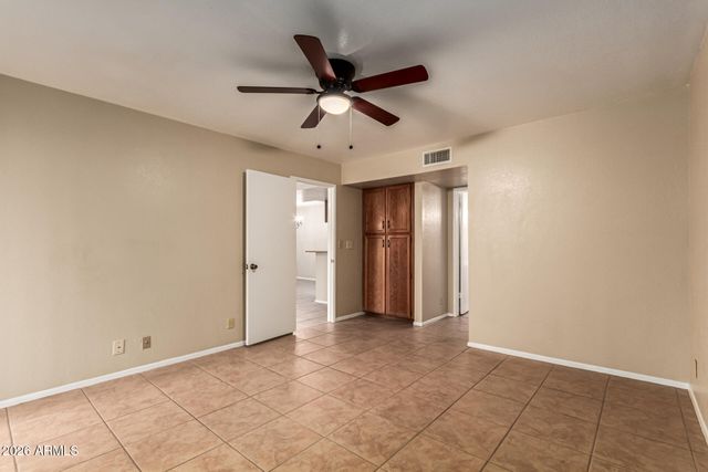 540 N MAY -- 3102, Mesa, AZ 85201