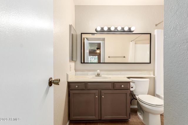 540 N MAY -- 3102, Mesa, AZ 85201
