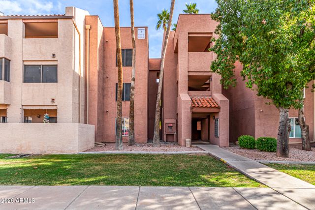 540 N MAY -- 3102, Mesa, AZ 85201