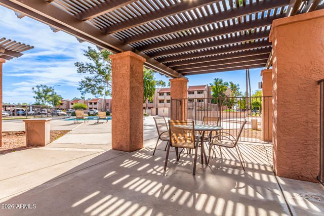 540 N MAY -- 3102, Mesa, AZ 85201