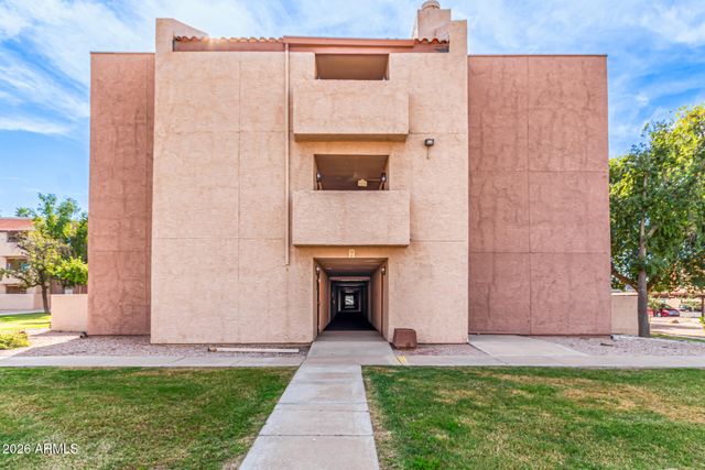 540 N MAY -- 3102, Mesa, AZ 85201
