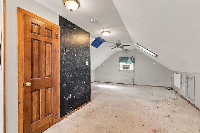 11 Kendall Drive, Parlin, NJ 08859