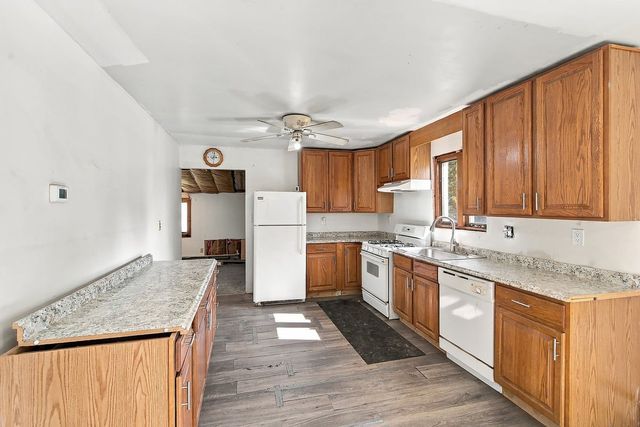 11 Kendall Drive, Parlin, NJ 08859