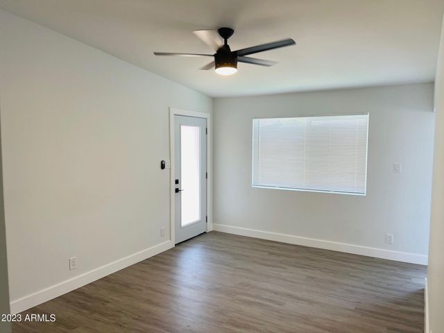 6233 N 13th Place Apt 1, Phoenix, AZ 85014