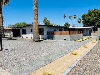 6233 N 13th Place Apt 1, Phoenix, AZ 85014