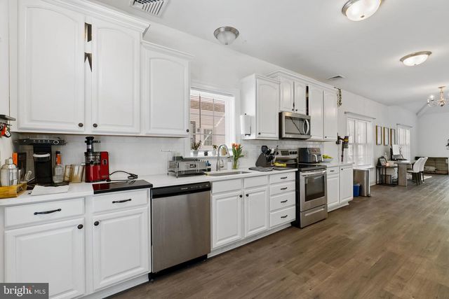 108 HIGH POINTE DR, Hummelstown, PA 17036