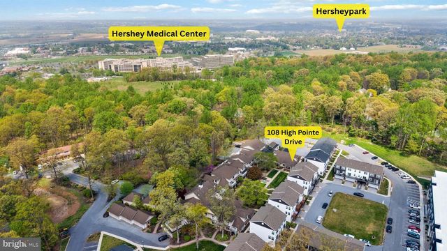 108 HIGH POINTE DR, Hummelstown, PA 17036