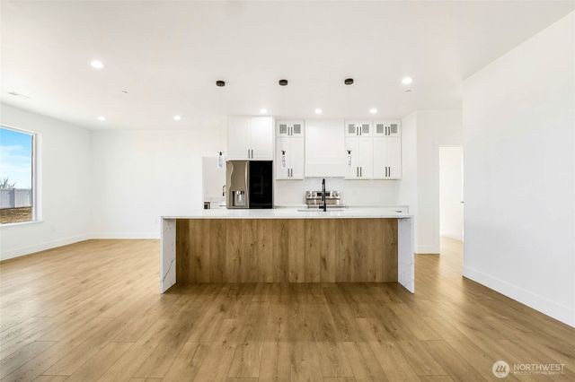 3037 Blackbird Place NE, Moses Lake, WA 98837