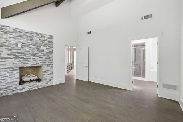 2883 W Roxboro Road NE, Atlanta, GA 30324