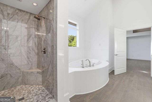 2883 W Roxboro Road NE, Atlanta, GA 30324