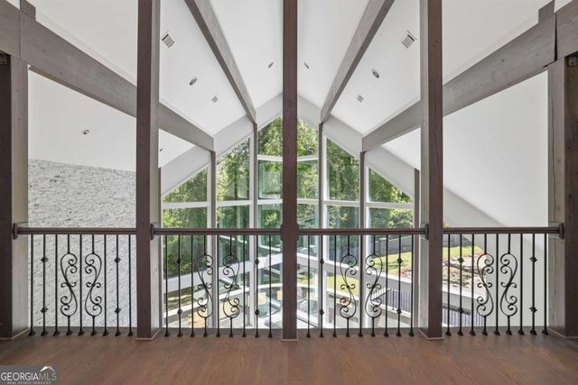 2883 W Roxboro Road NE, Atlanta, GA 30324