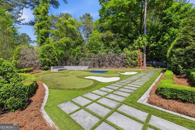 2883 W Roxboro Road NE, Atlanta, GA 30324