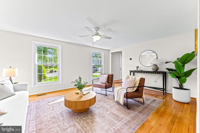 11 RANDOLPH SPRINGS CT, Baltimore, MD 21228