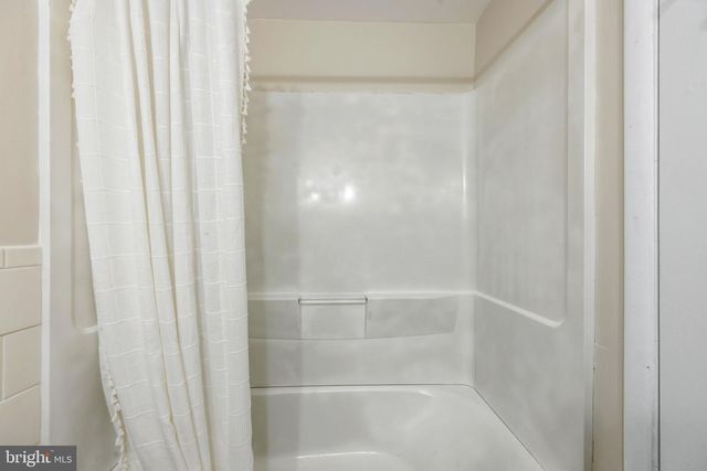 11 RANDOLPH SPRINGS CT, Baltimore, MD 21228
