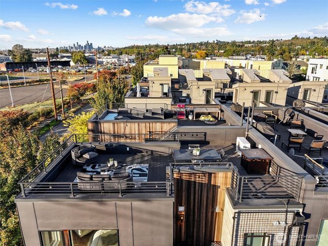 700 S Willow St, Seattle, WA 98108