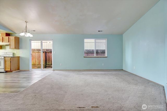 4327 151st Drive NE, Marysville, WA 98271