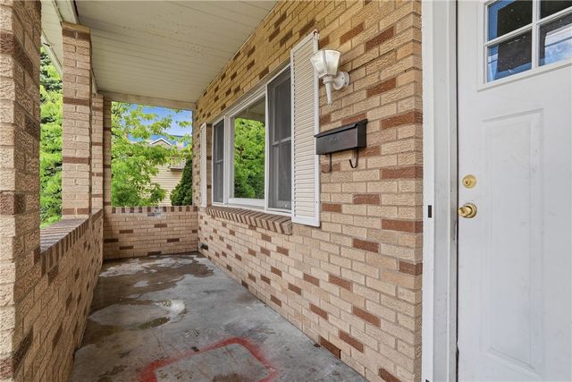 1110 Brackenridge Avenue, Brackenridge, PA 15014