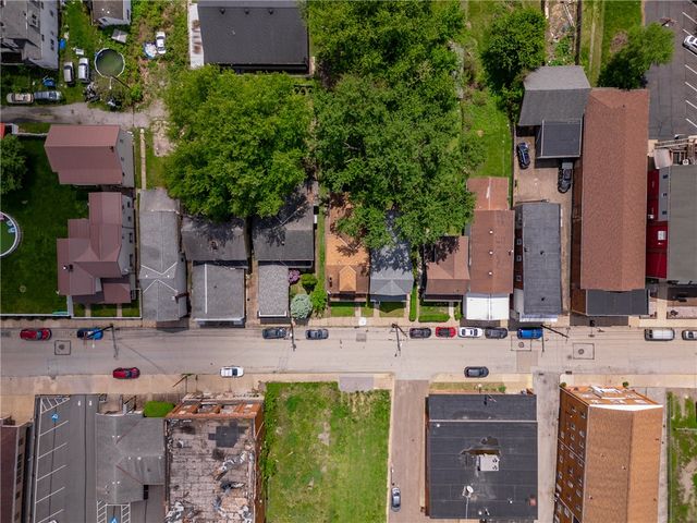 1110 Brackenridge Avenue, Brackenridge, PA 15014
