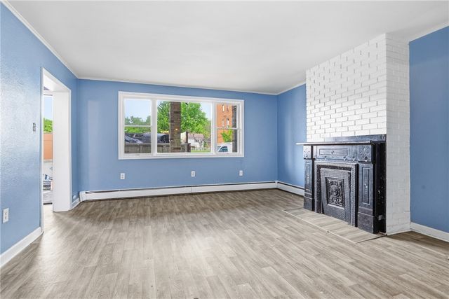 1110 Brackenridge Avenue, Brackenridge, PA 15014