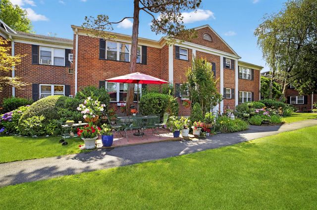 135 S Highland Avenue B5, Ossining, NY 10562