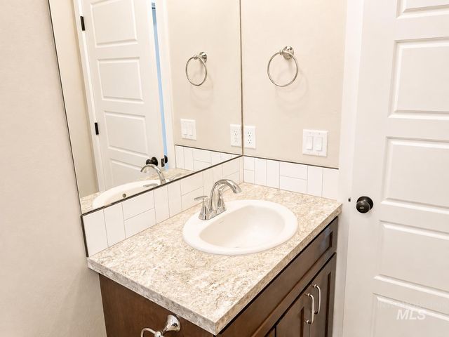994 Kenbrook Loop, Twin Falls, ID 83301