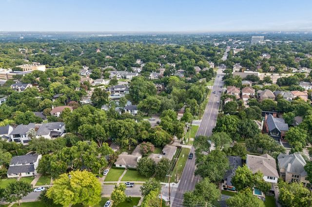 6402 Vanderbilt Avenue, Dallas, TX 75214