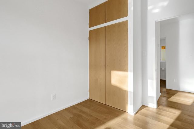 3017 PINE SPRING RD, Falls Church, VA 22042