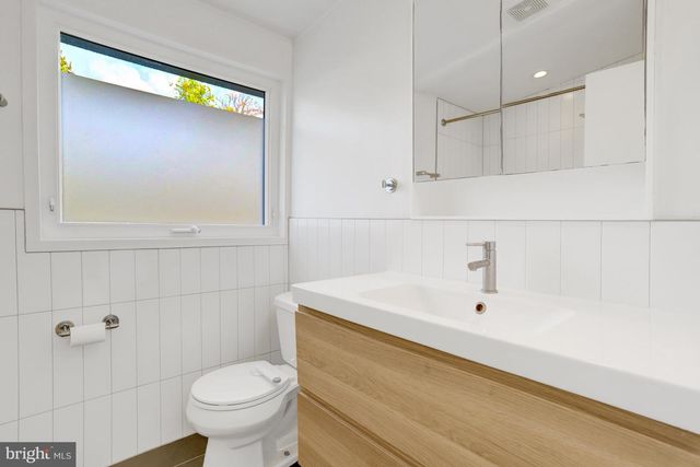 3017 PINE SPRING RD, Falls Church, VA 22042