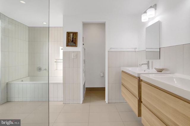 3017 PINE SPRING RD, Falls Church, VA 22042