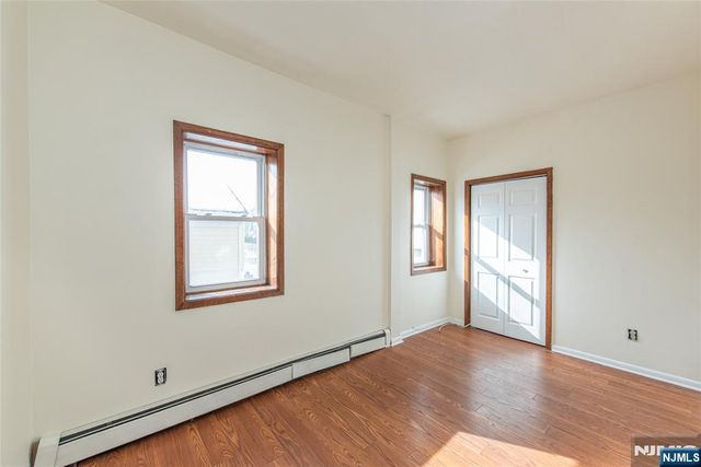 140 Jackson Avenue, Woodland Park, NJ 07424