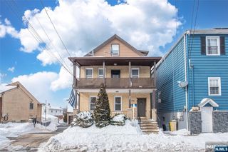 140 Jackson Avenue, Woodland Park, NJ 07424