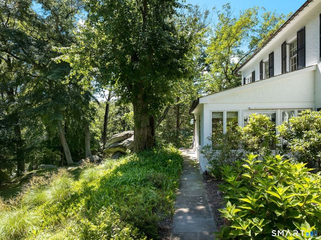 74 Glenville Road, Greenwich, CT 06831
