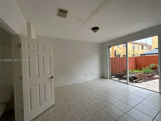 16602 SW 78th Terrace, Miami, FL 33193