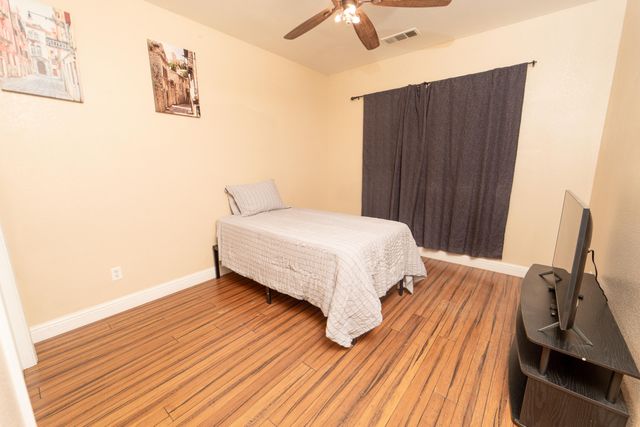 4608 W Addisyn Court, Visalia, CA 93291