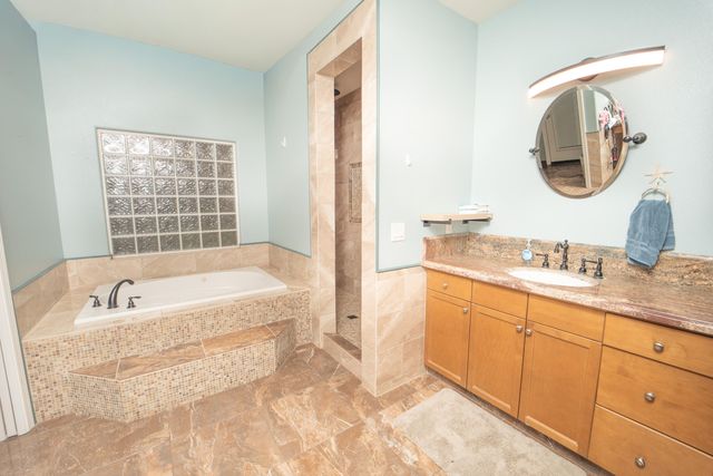 4608 W Addisyn Court, Visalia, CA 93291