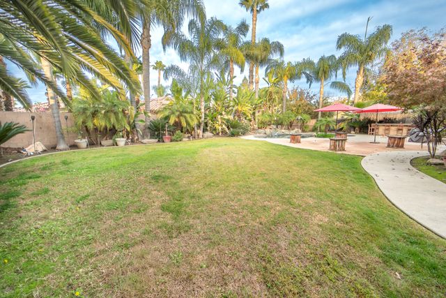 4608 W Addisyn Court, Visalia, CA 93291