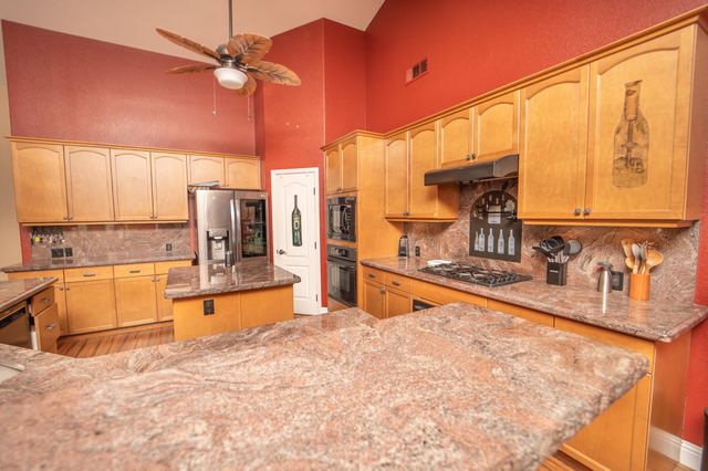 4608 W Addisyn Court, Visalia, CA 93291