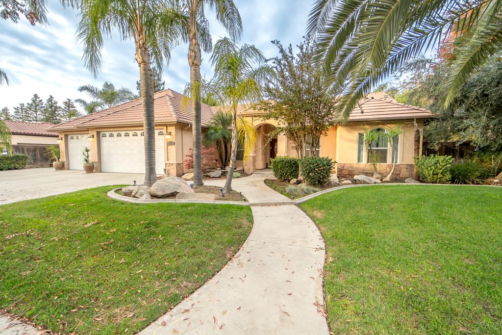 4608 W Addisyn Court, Visalia, CA 93291