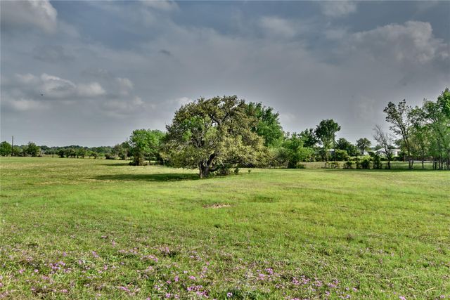 87.80 acres Fm 141, Giddings, TX 78942