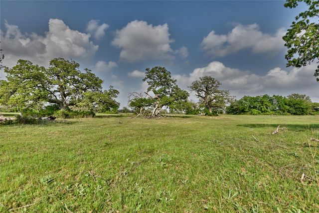 87.80 acres Fm 141, Giddings, TX 78942