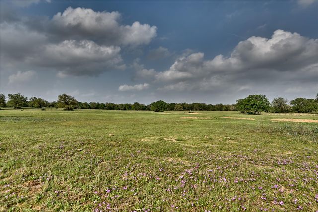 87.80 acres Fm 141, Giddings, TX 78942