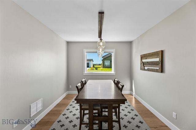 196 Arrow Peak Court, Bozeman, MT 59718