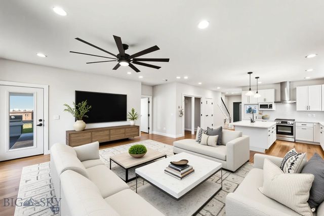 196 Arrow Peak Court, Bozeman, MT 59718