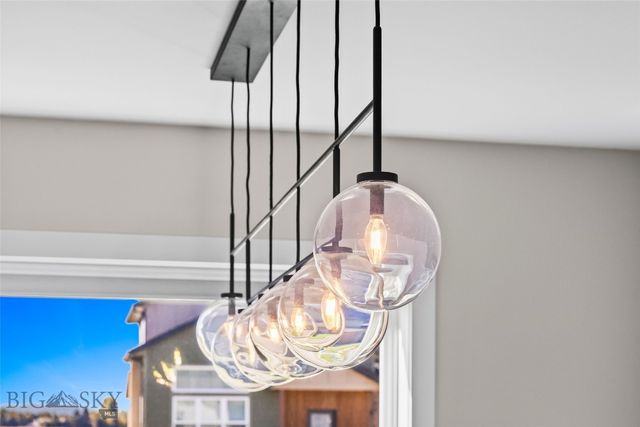 196 Arrow Peak Court, Bozeman, MT 59718