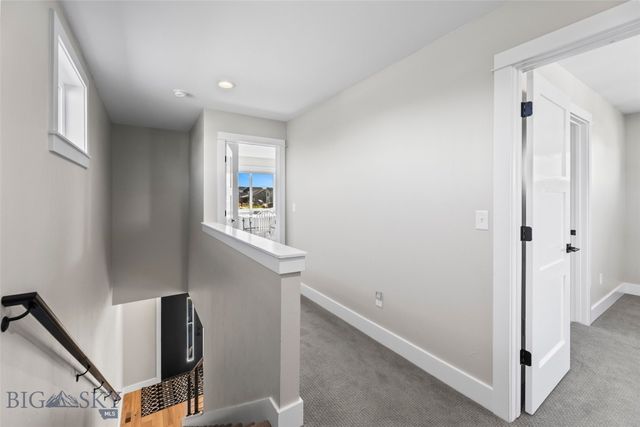 196 Arrow Peak Court, Bozeman, MT 59718