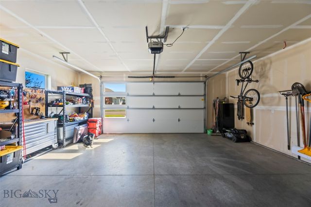 196 Arrow Peak Court, Bozeman, MT 59718