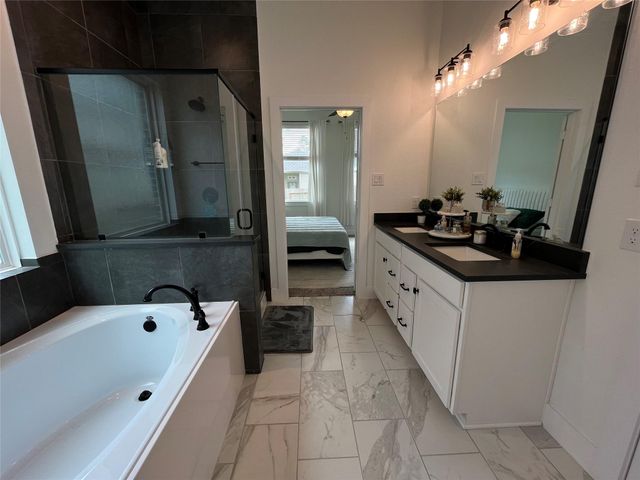 177 Hidden Peak Drive, Montgomery, TX 77316