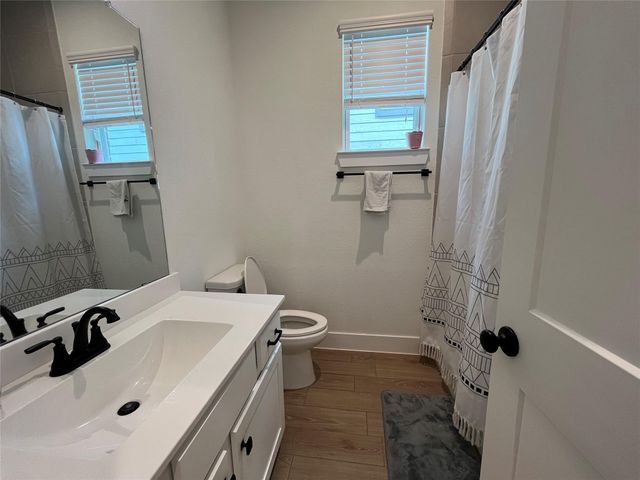 177 Hidden Peak Drive, Montgomery, TX 77316