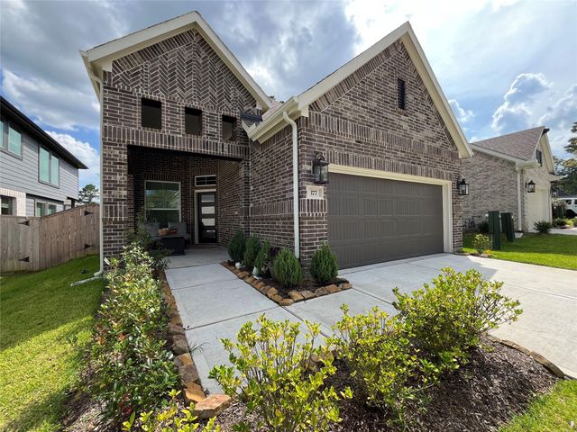 177 Hidden Peak Drive, Montgomery, TX 77316