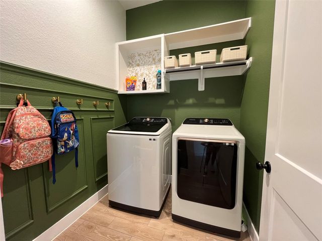 177 Hidden Peak Drive, Montgomery, TX 77316